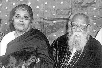 கட்டுரை, ஞாயிறு மலர்