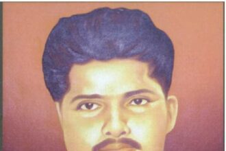 ஆசிரியர், கட்டுரை