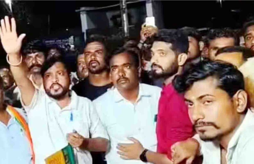 இந்தியா