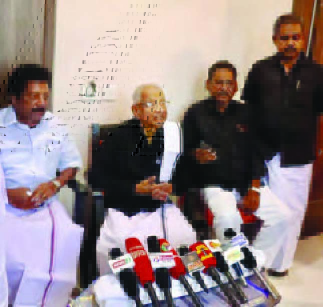 தேர்தலுக்காகத் தமிழ்நாட்டிற்கு நான் வருவது இதுவே கடைசிப் பயணம் என்று பிரதமர் கூறியுள்ளார்! அவர் கட்சி (பா.ஜ.க.) ஆட்சிக்கு இதுதான் கடைசி என்று பொருள் கொள்ளலாம்! - ஆசிரியர் கி.வீரமணி ஆசிரியர் உரை, திராவிடர் கழகம்