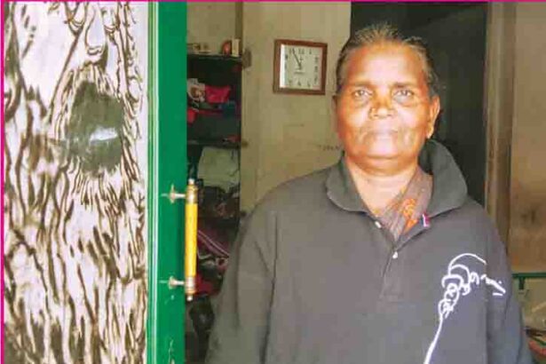 ஞாயிறு மலர்