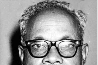 ஞாயிறு மலர்