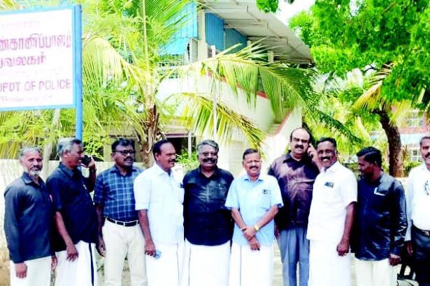 ஊற்றங்கரை ஆர்.பி.எஸ். தனியார் பள்ளியில் ஆர்.எஸ்.எஸ். பயிற்சி வகுப்பு உடனடியாக தடுத்து நிறுத்தக் கோரி காவல் துறைக்கு அனைத்துக்கட்சியினர் மனு தமிழ்நாடு