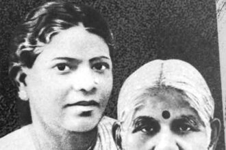 ஞாயிறு மலர்