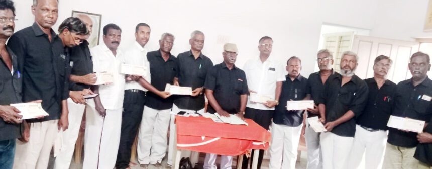 இராணிப்பேட்டை மாவட்டம் - 100, திருவள்ளூர் மாவட்டம் - 50 விடுதலை சந்தாக்கள்! இந்தியா