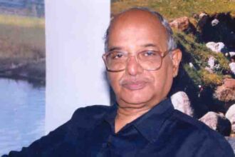 ஞாயிறு மலர்