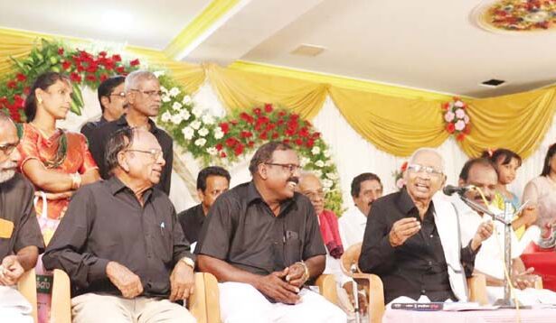 ஆசிரியர் உரை