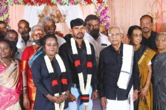 மகளிர் பாசறை