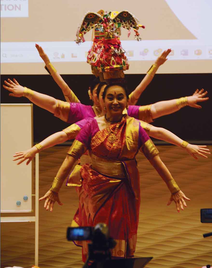 ஆசிரியர் அறிக்கை