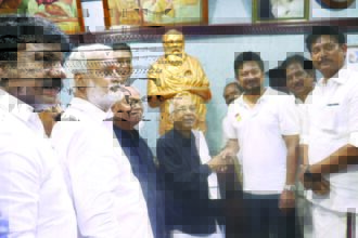 ஆசிரியர் அறிக்கை