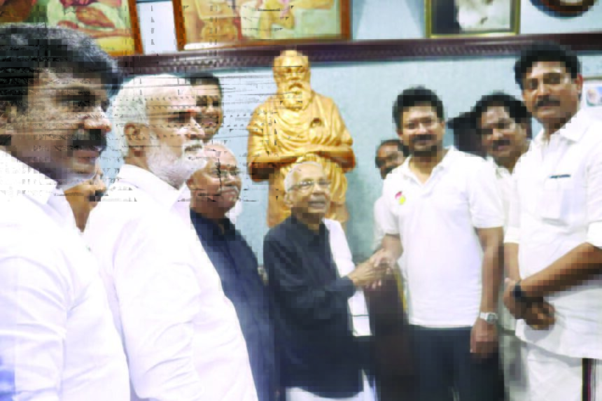 ஆசிரியர் அறிக்கை