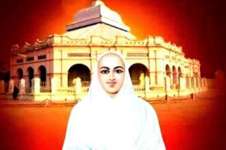 ஞாயிறு மலர்