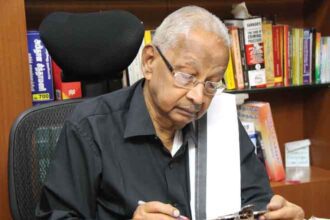 ஆசிரியர் அறிக்கை