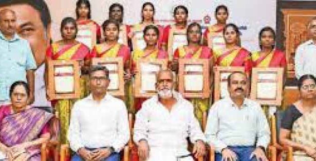 பி.கே.சேகர்பாபு