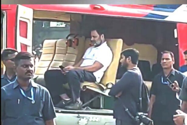 ராகுலின் ஹெலிகாப்டர் தடுத்து நிறுத்தம்? ஆசிரியர் அறிக்கை