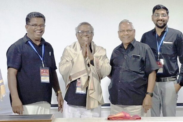 ஆசிரியர் அறிக்கை