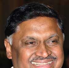 கி.வீரமணி