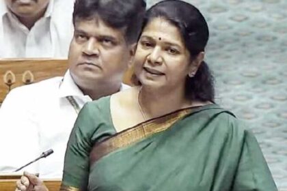 கனிமொழி