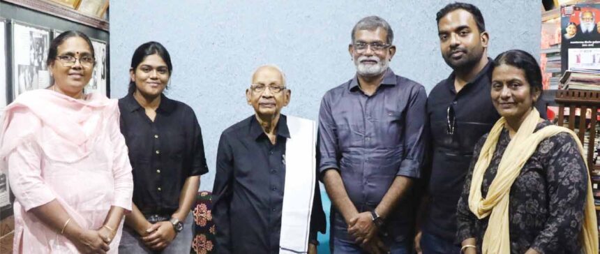 செ.அ.யாழினி மேற்படிப்புக்கு ஆஸ்திரேலியா பயணம் – தமிழர் தலைவர் வாழ்த்து திராவிடர் கழகம்