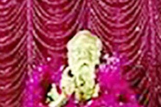 பெரியார் சிலை
