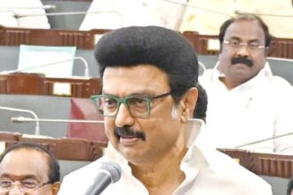 யோகி ஆதித்யநாத்