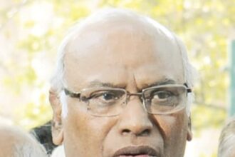 ஆசிரியர் அறிக்கை, இந்தியா