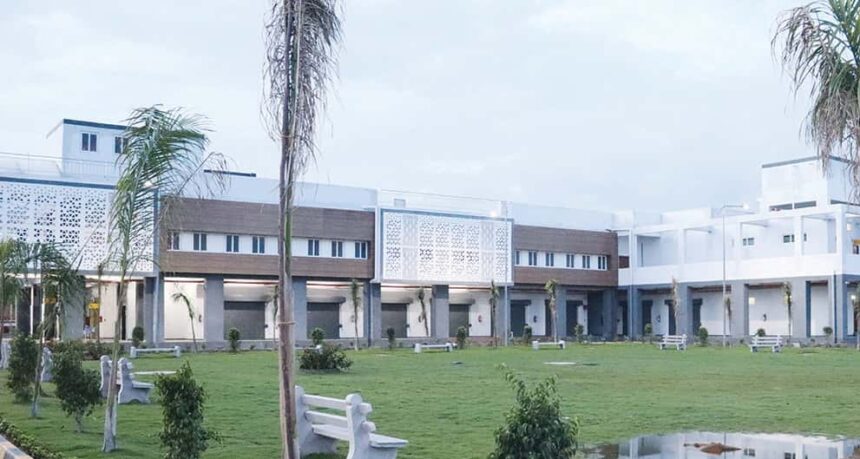 ஆசிரியர் அறிக்கை