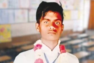 ஞாயிறு மலர்
