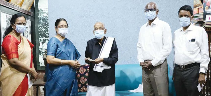 ஆசிரியர் அறிக்கை