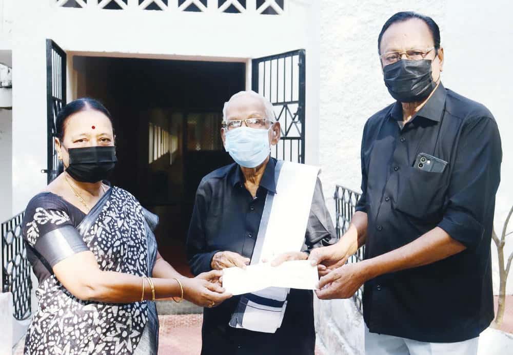 ஆசிரியர் அறிக்கை