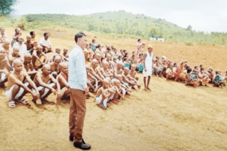 ஞாயிறு மலர்