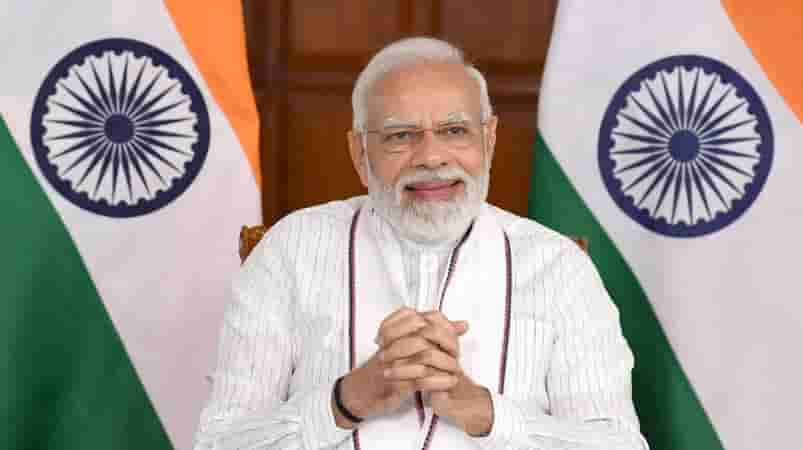 ஏட்டுத் திக்குகளிலிருந்து...