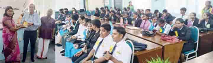 மலேசியா இடைநிலைப் பள்ளிகளில் செந்தமிழ் விழா உலகம்