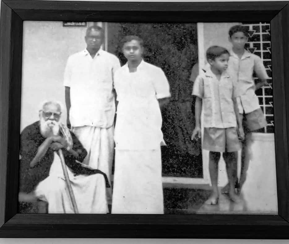 கட்டுரை, ஞாயிறு மலர்