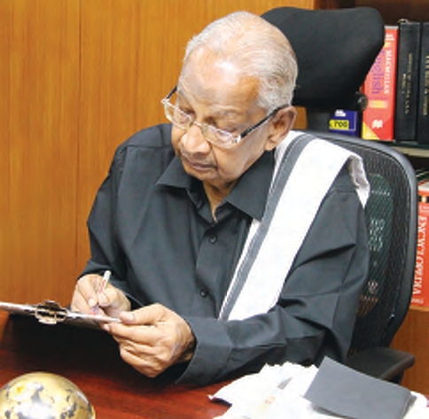 ஆசிரியர் அறிக்கை