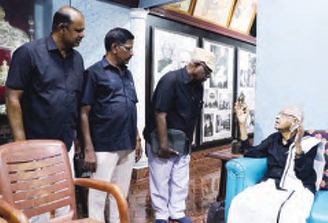 இரா.குணசேகரன்