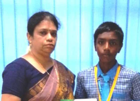 மாணவர் ஹரிகரனை