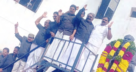 தந்தை பெரியார்