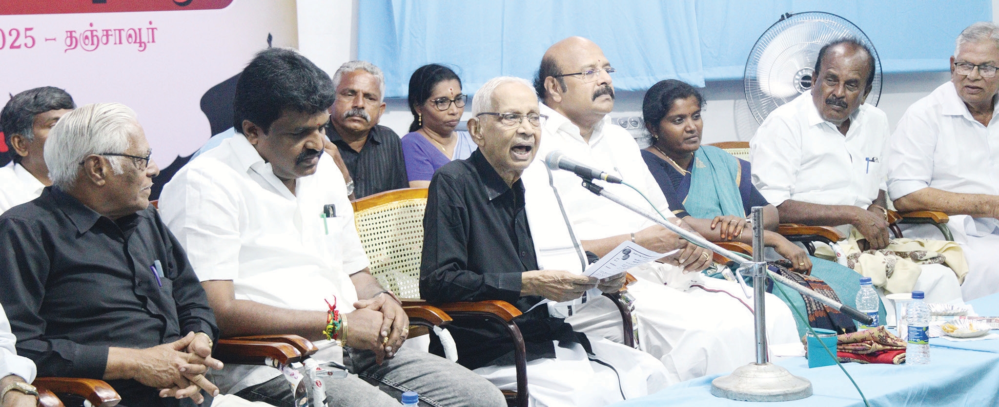 ஆசிரியர் உரை