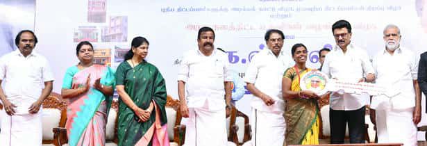 மனோ தங்கராஜ்