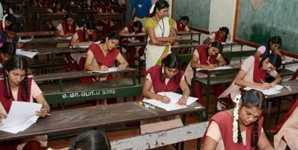 ஏட்டுத் திக்குகளிலிருந்து...