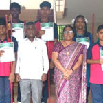 மாவட்ட அளவிலான சிலம்பப் போட்டியில் ஜெயங்கொண்டம் பெரியார் பள்ளி மாணவ - மாணவிகள் வெற்றி தமிழ்நாடு