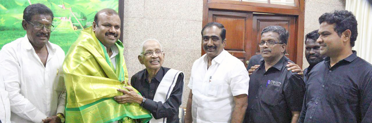 ஆசிரியர் அறிக்கை