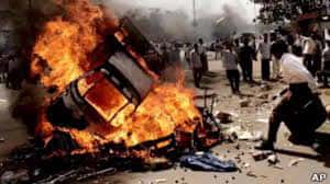 'துக்ளக்'குக்குப் பதிலடி காமராசரைக் கருப்புக் காக்கை என்று சொல்லி கல்லால் அடிக்க வேண்டும் என்று சொன்னவர் யார்? மின்சாரம்