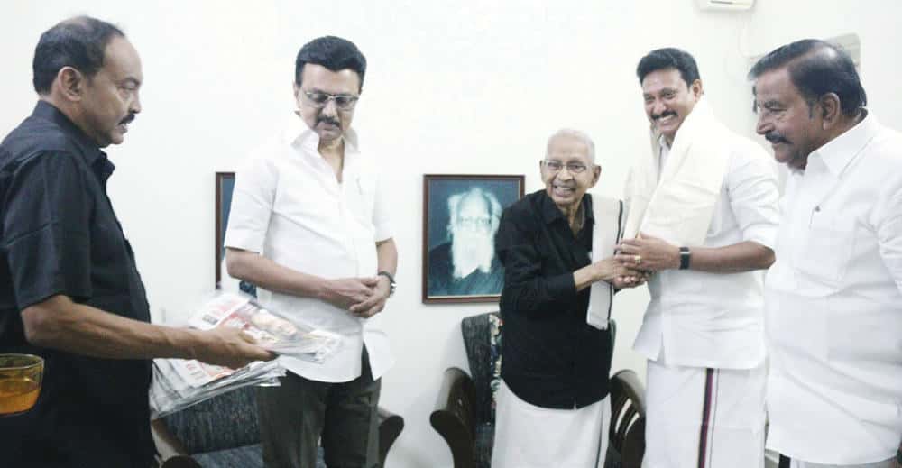 ஏட்டுத் திக்குகளிலிருந்து...