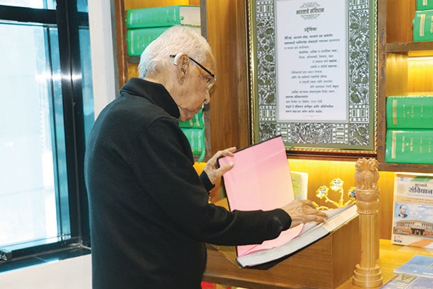 சிறப்புக் கட்டுரை, திராவிடர் கழகம்