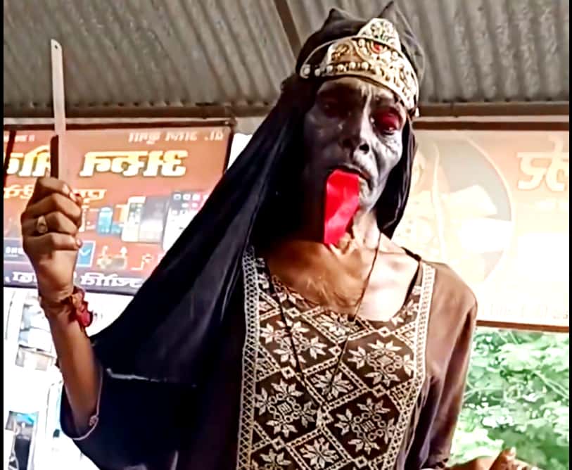 கட்டுரை, ஞாயிறு மலர்