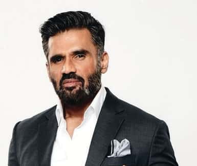 ஆசிரியர் விடையளிக்கிறார் ஆசிரியர் விடையளிக்கிறார், ஞாயிறு மலர்