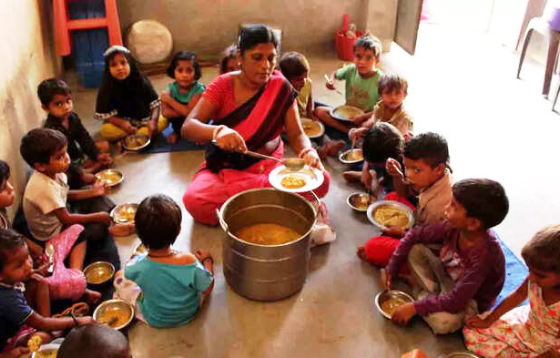 சத்துணவுப் பணி