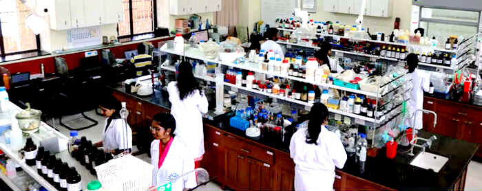 இளைஞர் அரங்கம்